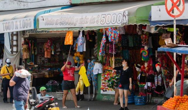 Por suspensiones de energía, comerciantes del Centro reportaron reducción del 80% en sus ventas