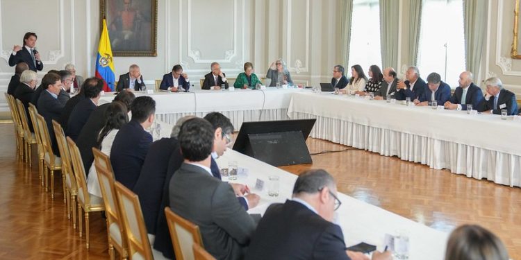 Reunión entre Petro y gremios económicos dejó más preocupaciones que certezas