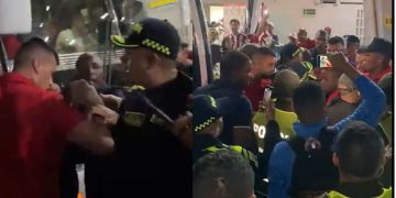 Policías de Barranquilla y jugadores del América se enfrentaron al término del partido con Junior