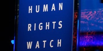 Al menos 100 líderes sociales han sido asesinados en Colombia: HRW
