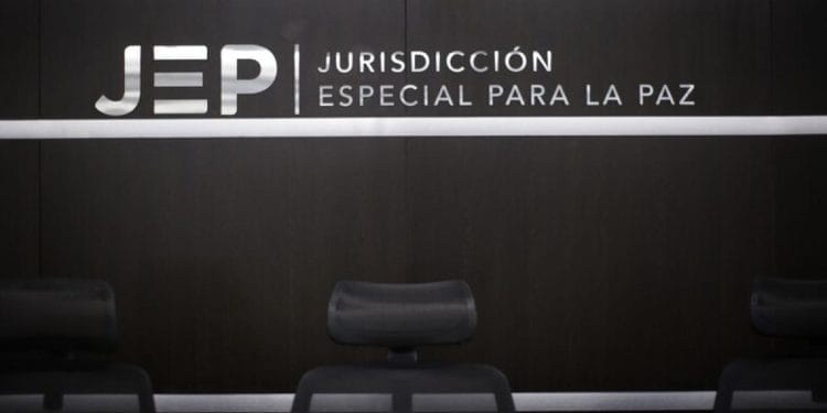 Procuraduría pidió a la JEP expulsar a alias “Gafas” si se comprueba que retomó las armas contra el Estado