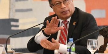 Petro se reunió con la bancada de La U para destrabar su paquete de reformas