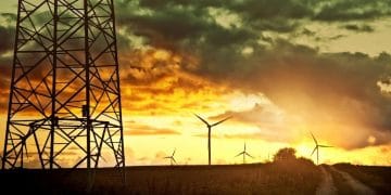 Para conjurar crisis en La Guajira, 3 millones de hogares en el país pagarán mil pesos más de luz al mes