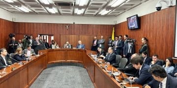 Por baja ejecución presupuestal, ministros del Gobierno Petro fueron citados a debate de control político en Senado