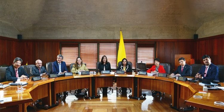 Corte Constitucional tumbó decreto que reglamentó Curules de Paz