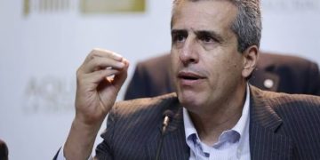 Ante recientes declaraciones, gobernadores piden a Petro cambiar al ministro del Interior 