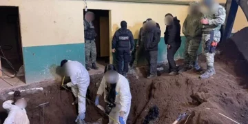 Hallan docenas de cadáveres en casas del crimen en el estado mexicano de Veracruz