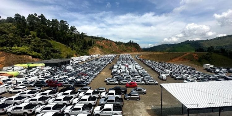 Venta de vehículos usados a través de las subastas online arrasa a los concesionarios del país