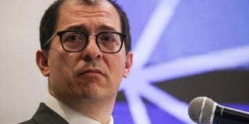 Fiscal Barbosa reforzará su seguridad, pero no descarta salir del país por riesgo de atentado