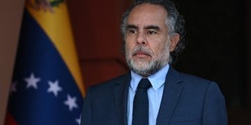 Exembajador Armando Benedetti, citado a indagatoria por la Corte Suprema