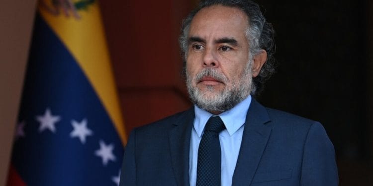 Exembajador Armando Benedetti, citado a indagatoria por la Corte Suprema