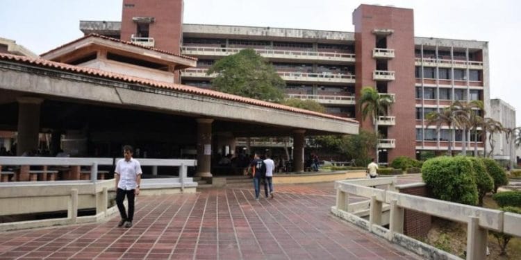Gobierno sancionó Ley que establece la gratuidad en universidades públicas del país