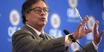 ¿Podría Gustavo Petro perder su investidura por violación de topes electorales? 