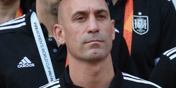 FIFA estudia suspender a Luis Rubiales por 15 años