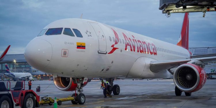 Dos abogados de Julio Gerleín viajaban en avión de Avianca que aterrizó de emergencia en Montería  