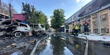 Al menos 16 muertos en ataque ruso contra el mercado central de Kostiantynivka, en Donetsk