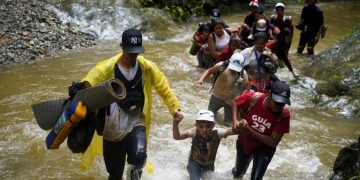 Sin precedentes número de migrantes que ha cruzado el Darién este año en camino a EE.UU.