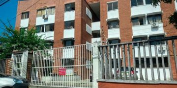 Fraude de energía descubren en 22 apartamentos en el Conjunto Bavaria del barrio Abajo