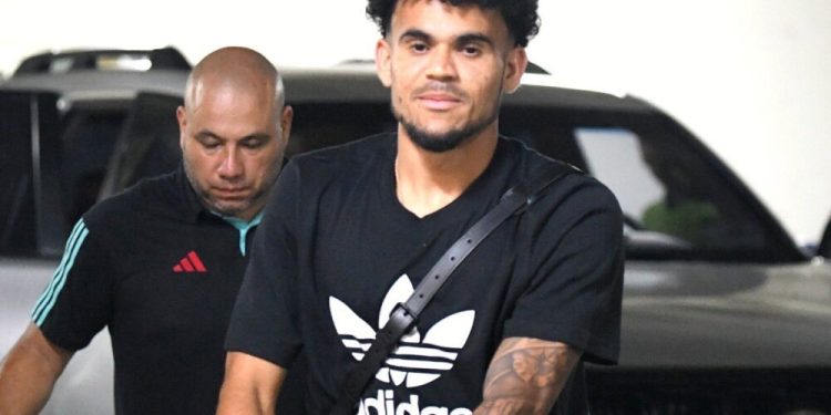 Luis Díaz, James y Quintero ya están en Barranquilla y hoy entrenarán con la Selección Colombia