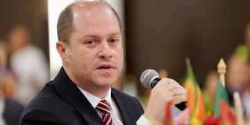 “Es una falta de respeto”: gobernador de Sucre se molestó con Petro tras desplante a mandatarios