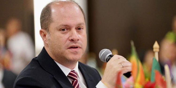 “Es una falta de respeto”: gobernador de Sucre se molestó con Petro tras desplante a mandatarios