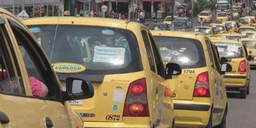 Ni a $100.000 llegaría la compensación para taxis, y en cambio, dejaría un hueco en finanzas públicas