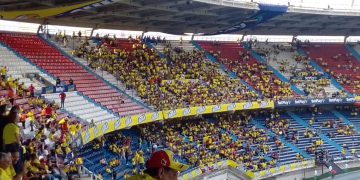Estadio Metropolitano se tiñe de amarillo y así se vive la previa de Colombia vs Venezuela