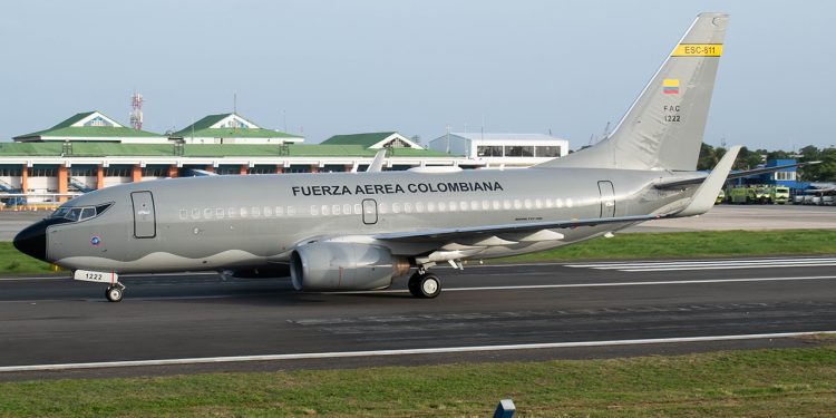 A responder qué hacía el avión de la FAC en Orlando, mientras Petro asistía a la asamblea de la ONU en New York 
