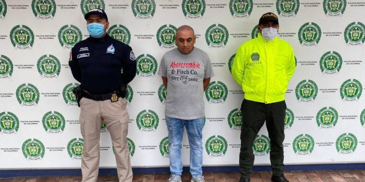 Presidente Petro firmó extradición de colombiano acusado de haber robado a exesposa de Maradona