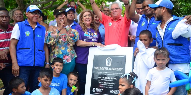 Joao Herrera fija compromisos en los diferentes barrios de Soledad