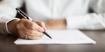 Por irregularidades en la supervisión de contratos, Procuraduría suspende por tres meses a dos funcionarias de la liquidada ANTV