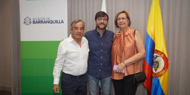 Alcalde exaltó labor de Alba Pérez y Fidel Castaño por haber servido a la ciudad con compromiso