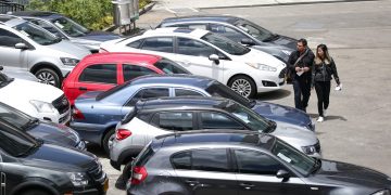 La venta de vehículos nuevos cayó en un 39,3% en agosto, según Fenalco