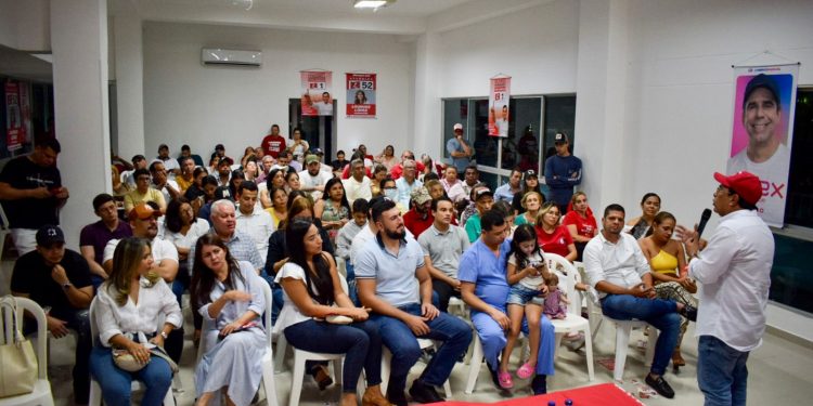 Recorriendo las diferentes localidades de Barranquilla el concejal Richard Fernández, ratifica su liderazgo