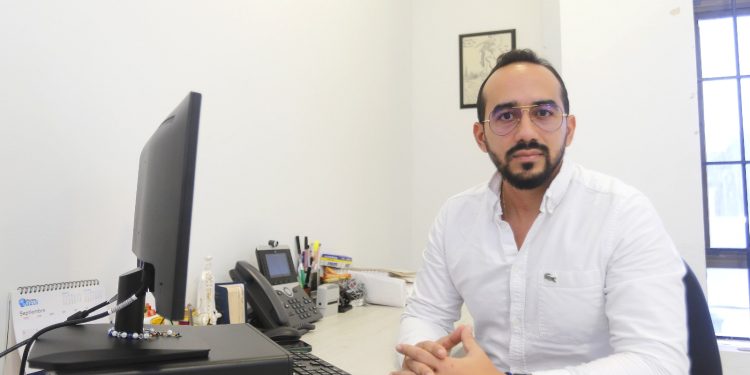 John Jairo Calderón es el gerente (e) de Gestión de Ingresos