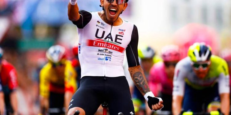 El colombiano Juan Sebastián Molano ganó la etapa 12 de la Vuelta a España