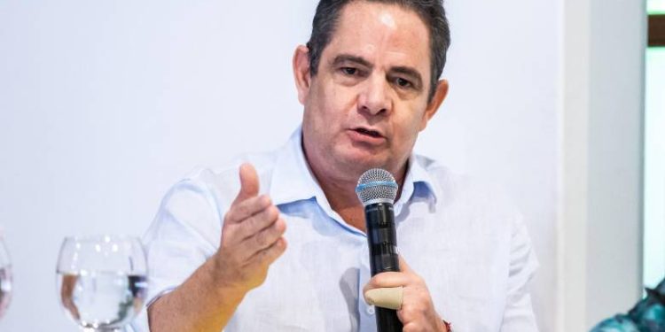 Germán Vargas Lleras desmintió aval de Cambio Radical a Luis Pérez para la Gobernación de Antioquia