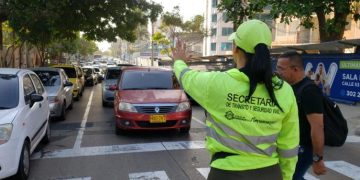 Cierre parcial en la Carrera 57 entre Calles 79 y 84 en Barranquilla