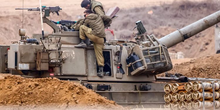 Israel asesina a dos comandantes de Hamás tras anunciar una ampliación de sus ataques en Gaza