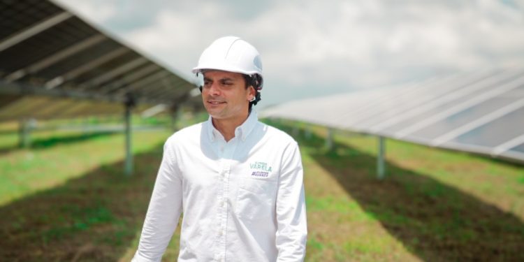 Varela presenta su compromiso para la renovación del Atlántico con el medio ambiente