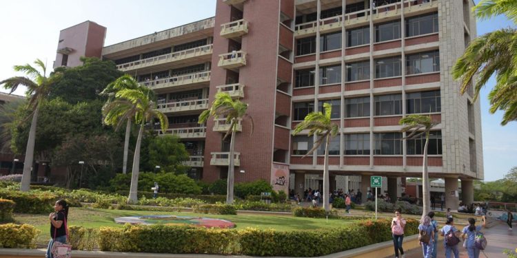 Tres docentes de Uniatlántico se encuentran entre los científicos más citados a nivel mundial