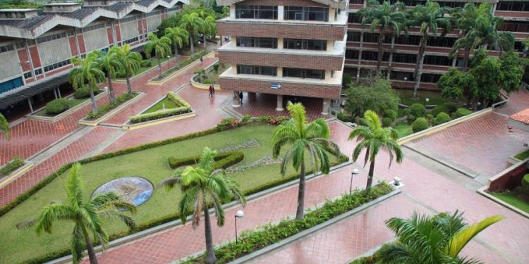 Doctorado en Ciencias de la Educación de Uniatlántico, acreditado en alta calidad