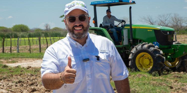 Jesús León Insignares, reelegido como director general de la CRA 2024-2027