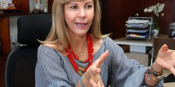 Candidata a la Gobernación del Valle, Dillian Francisca Toro, acusa a Petro por crisis en hospitales y clínicas