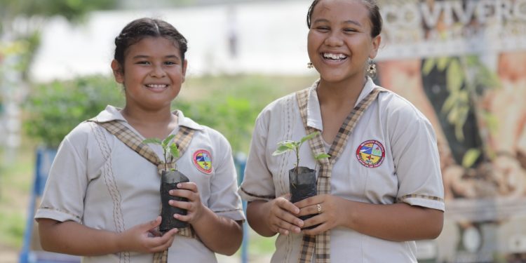 Grupo de investigación de Puerto Colombia representa al Atlántico en Expo-Sciences International 2023