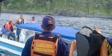 Más de 15 migrantes desaparecidos en el mar Caribe son buscados por la Armada Nacional