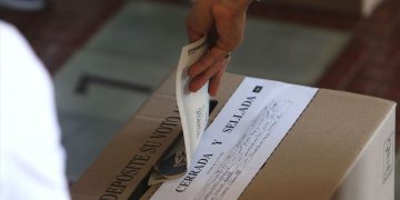 Comisiones escrutadoras determinarán validez de votos de candidatos cuya inscripción fue revocada por el CNE
