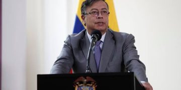 “Tuve una caída”: Petro explicó su inasistencia a evento de conectividad en Chocó