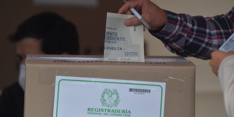 53 candidatos a alcaldías y concejos municipales podrían estar inhabilitados para elecciones