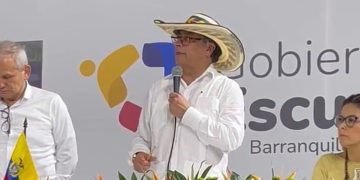 “El Caribe necesita autonomía energética y liberar a los usuarios de las altas tarifas”: Petro en Barranquilla